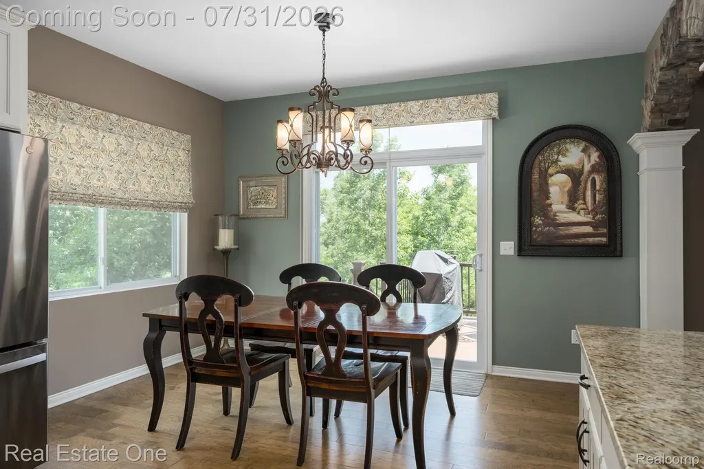 294 Golfside Drive Oxford Charter Township MI 48371