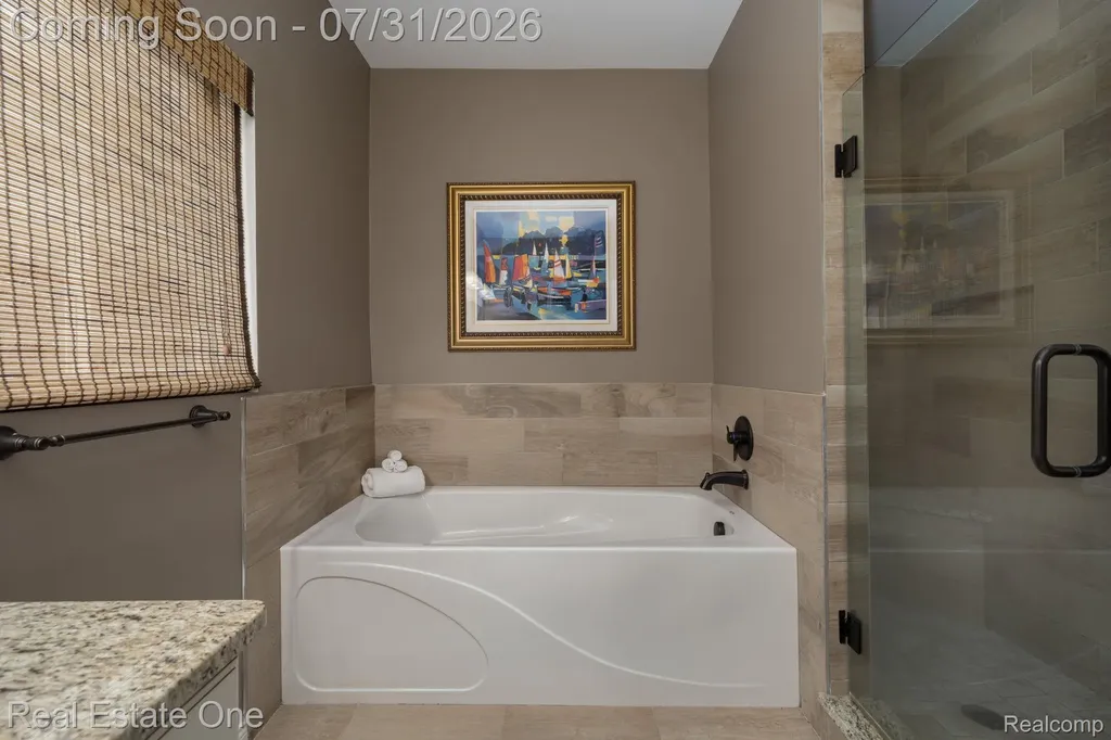 294 Golfside Drive Oxford Charter Township MI 48371