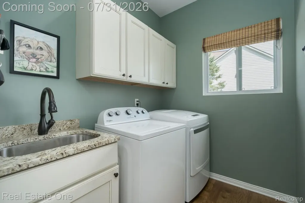 294 Golfside Drive Oxford Charter Township MI 48371