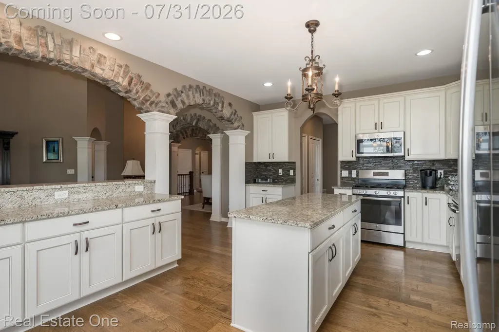 294 Golfside Drive Oxford Charter Township MI 48371