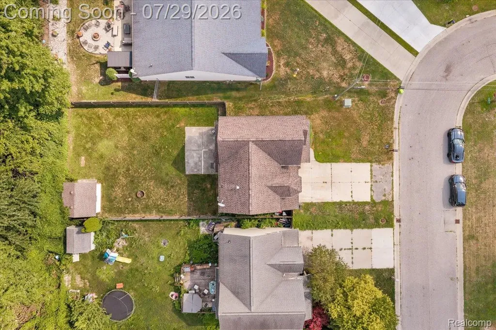 9399 Oakdale Street Clay Township MI 48001
