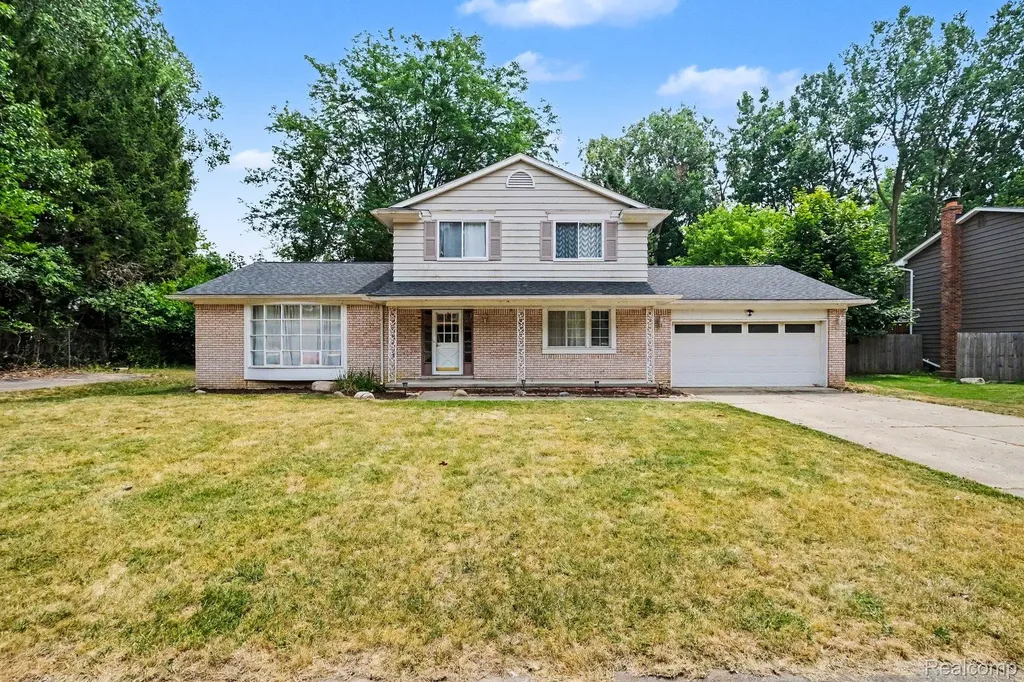 436 Dutch Mill Drive Flushing City MI 48433