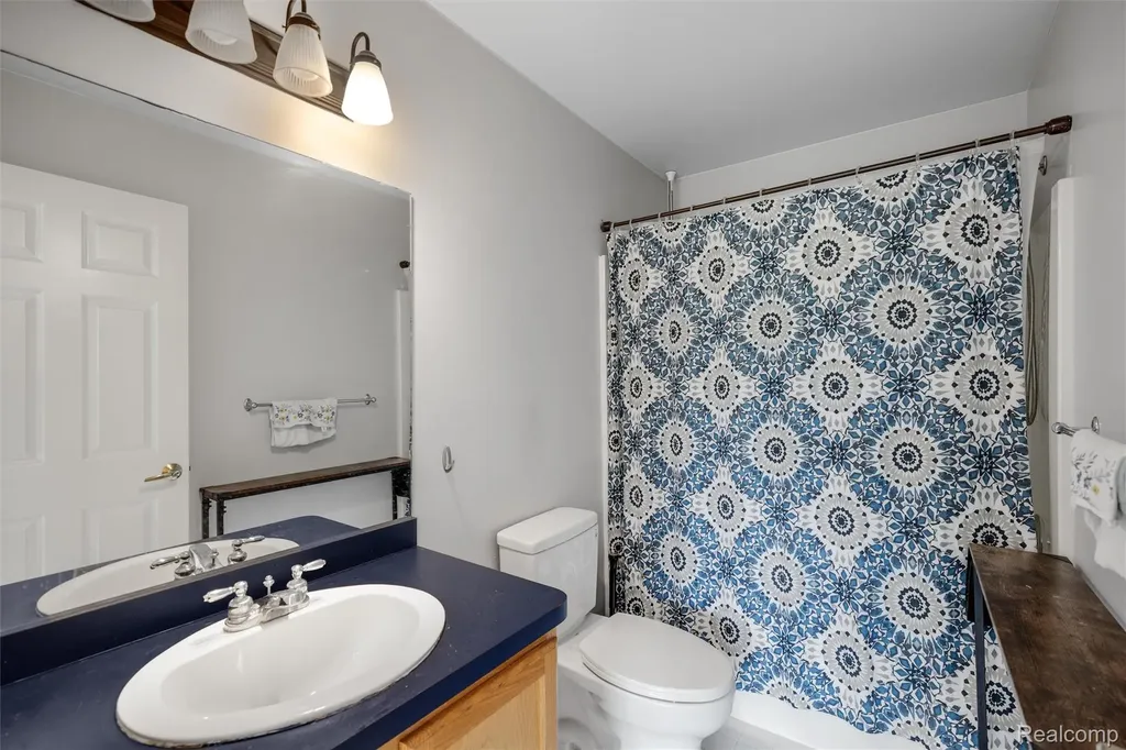2795 Barclay Way Ann Arbor City MI 48105