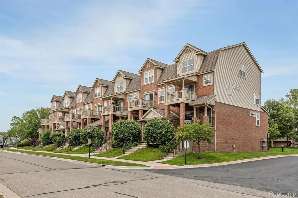 2795 Barclay Way Ann Arbor City MI 48105