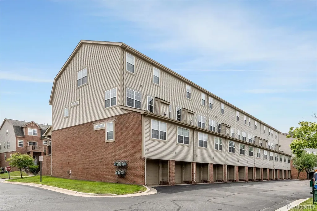 2795 Barclay Way Ann Arbor City MI 48105
