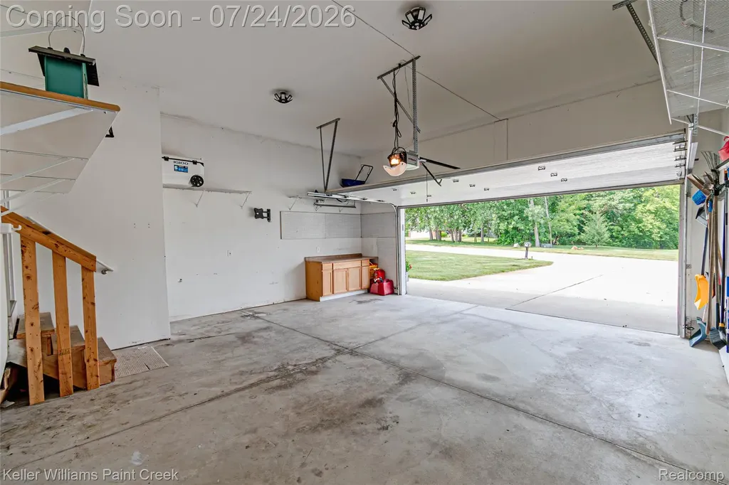 508 Forest Hill Dr Drive Oxford Village MI 48371