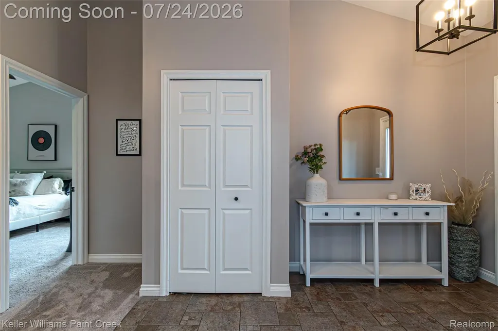 508 Forest Hill Dr Drive Oxford Village MI 48371