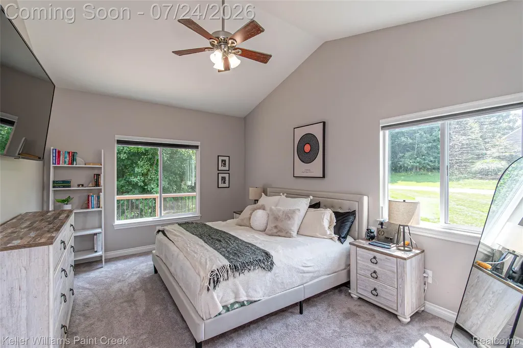 508 Forest Hill Dr Drive Oxford Village MI 48371