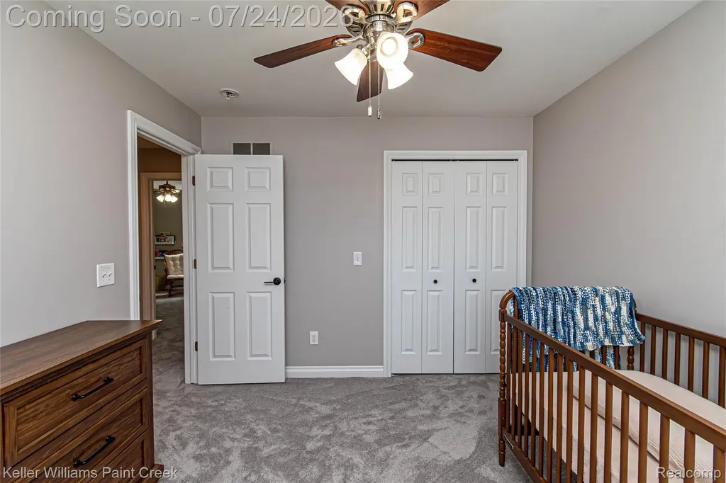 508 Forest Hill Dr Drive Oxford Village MI 48371