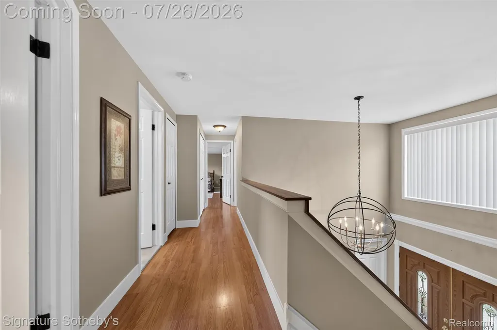 5133 Allison Drive Troy City MI 48085