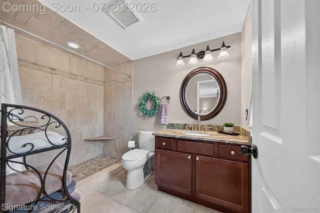 5133 Allison Drive Troy City MI 48085