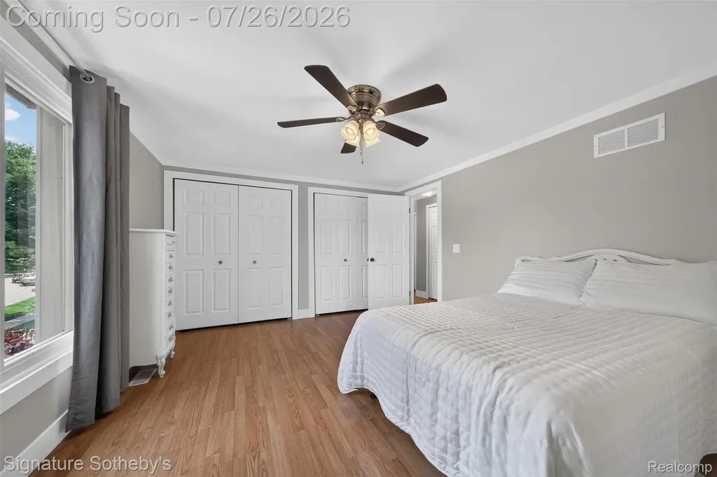 5133 Allison Drive Troy City MI 48085