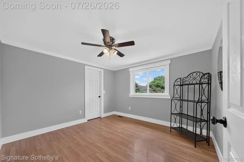 5133 Allison Drive Troy City MI 48085