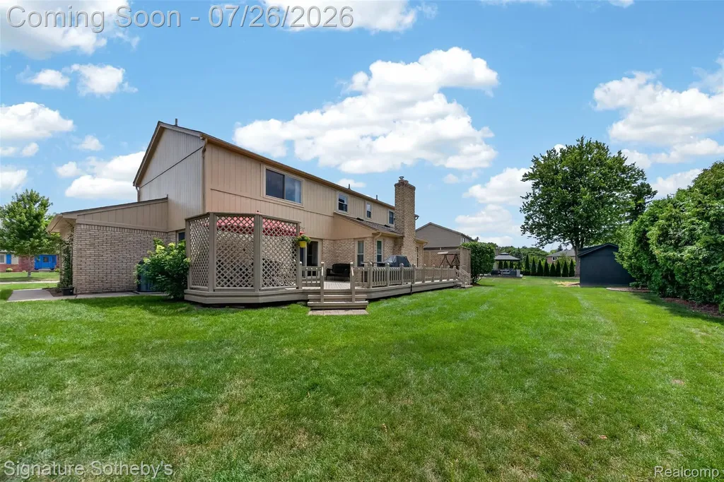 5133 Allison Drive Troy City MI 48085