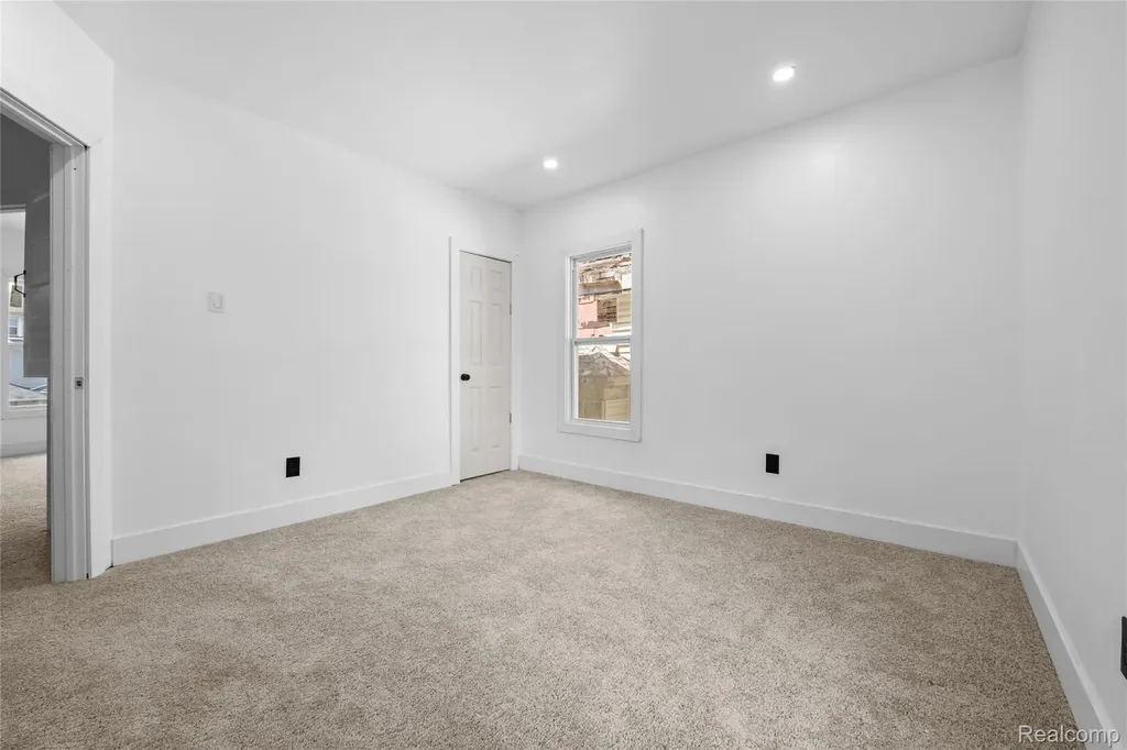3281 Lothrop Street NE Detroit City MI 48206