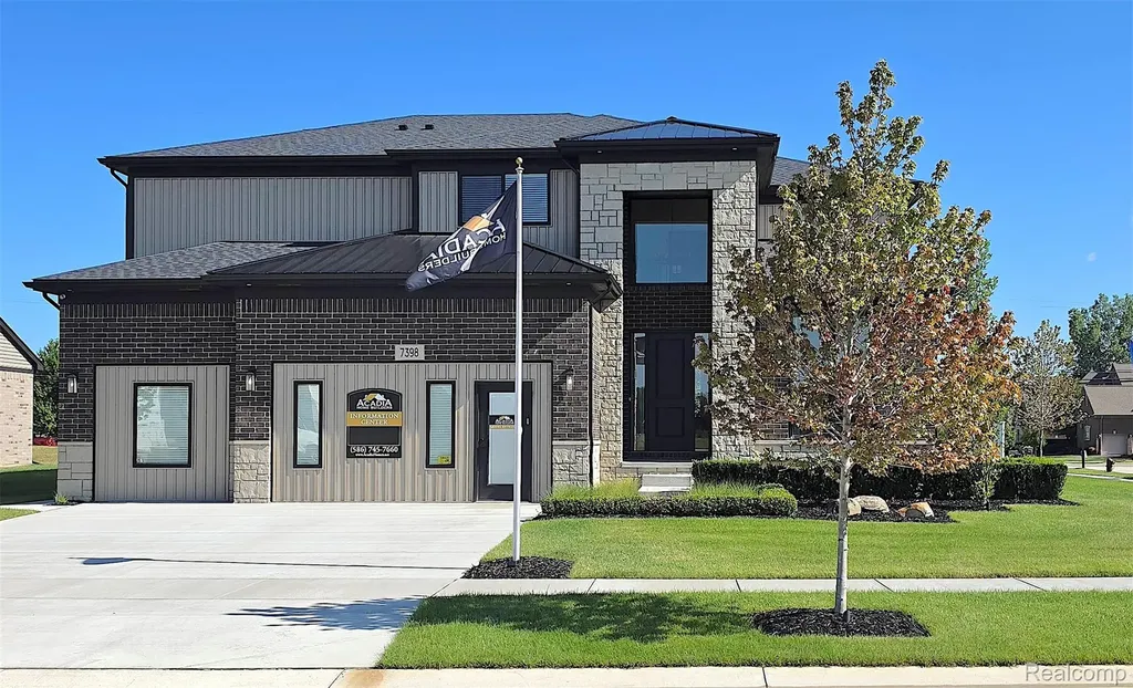 7398 Brys Shelby Charter Township MI 48316