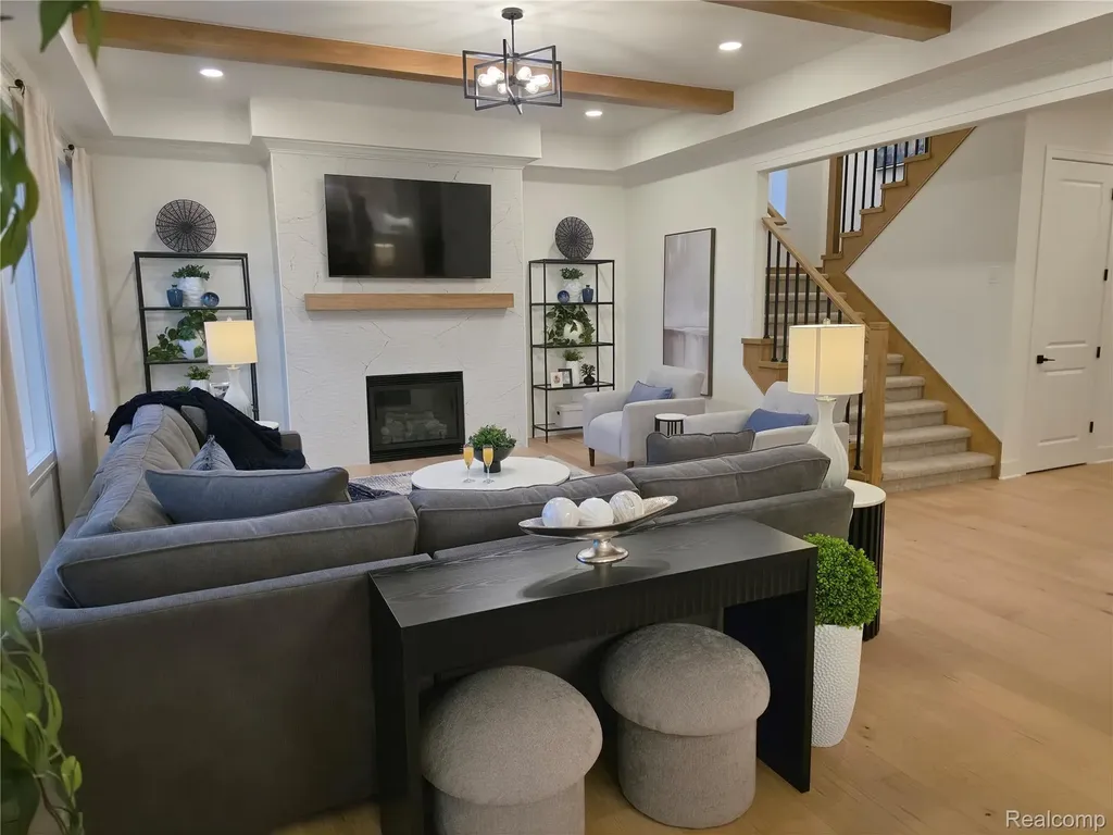 7398 Brys Shelby Charter Township MI 48316