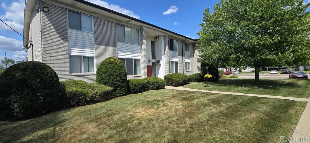 26780 Joy Road Redford Charter Township MI 48239