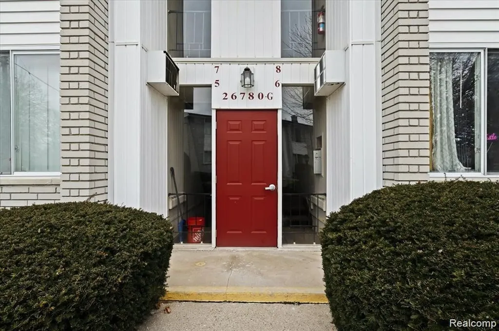 26780 Joy Road Redford Charter Township MI 48239