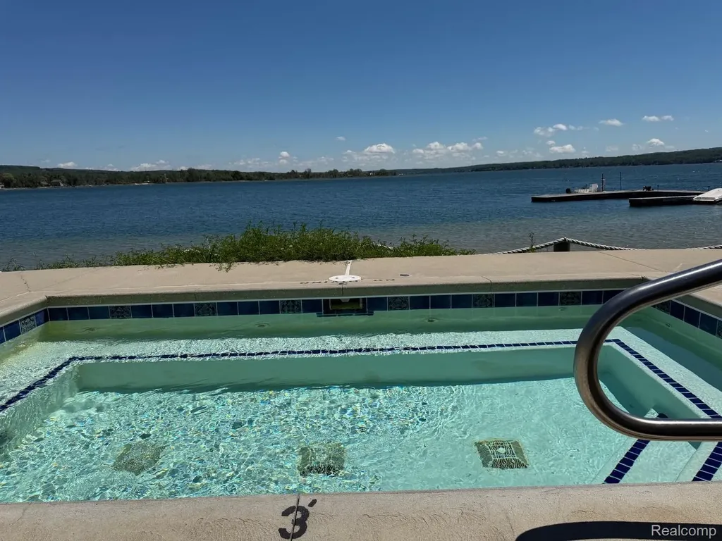 8520 Portage Point Drive Onekama Township MI 49675