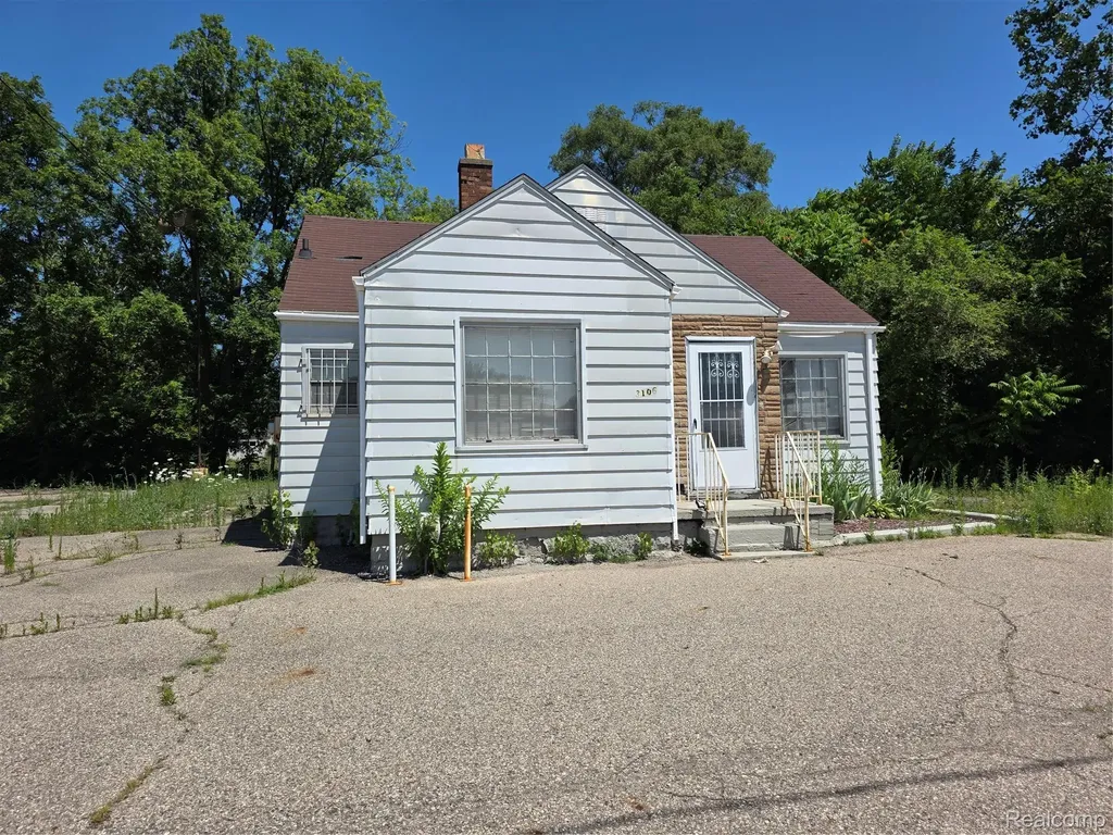 3106 W Pierson Road Mt. Morris Township MI 48504