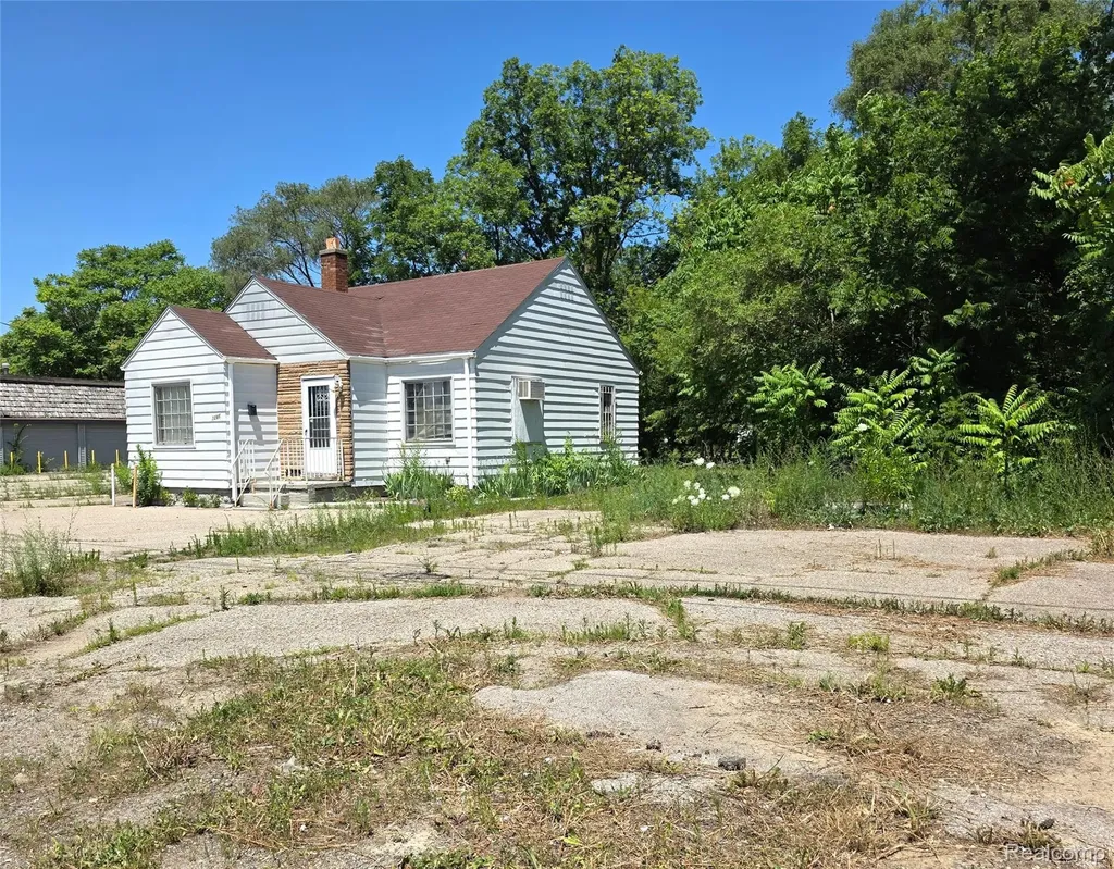 3106 W Pierson Road Mt. Morris Township MI 48504