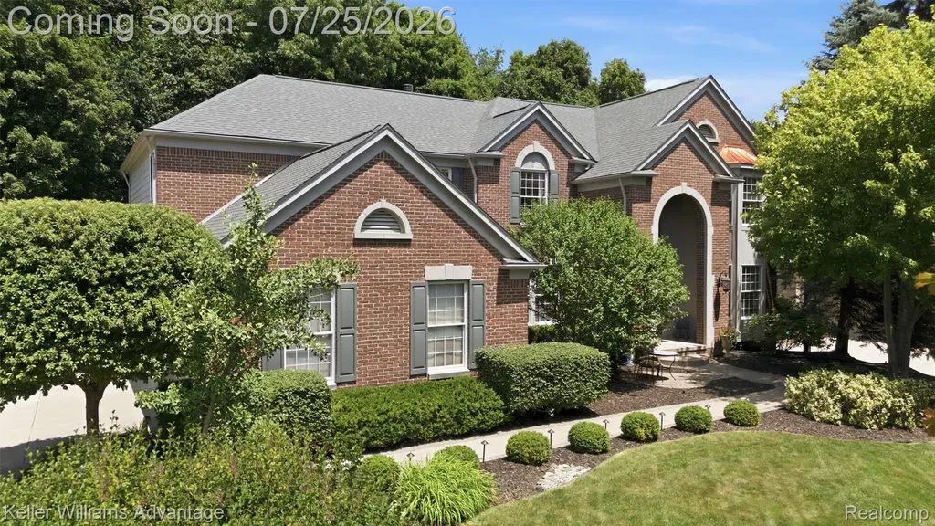 44559 White Pine Circle E Northville Township MI 48168