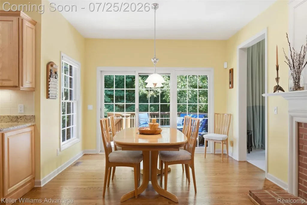 44559 White Pine Circle E Northville Township MI 48168