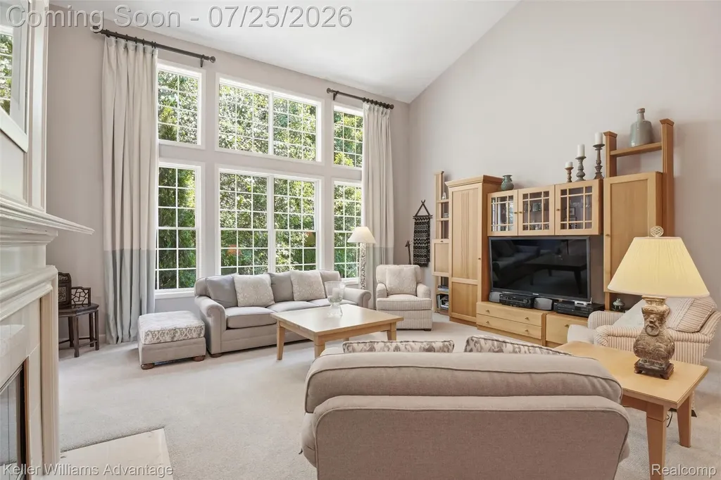 44559 White Pine Circle E Northville Township MI 48168