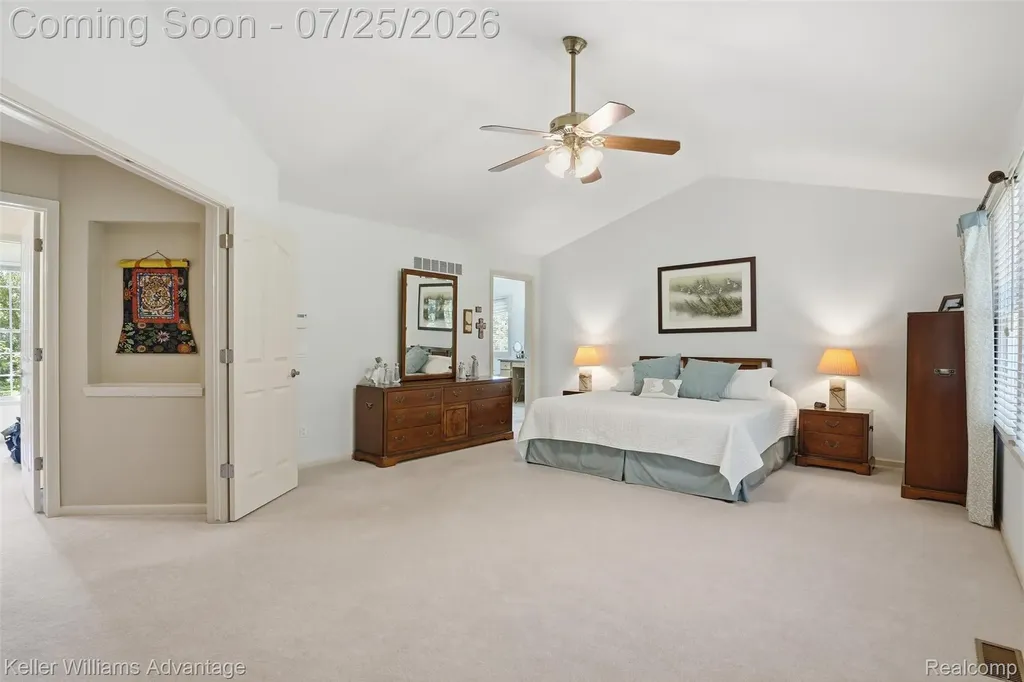 44559 White Pine Circle E Northville Township MI 48168