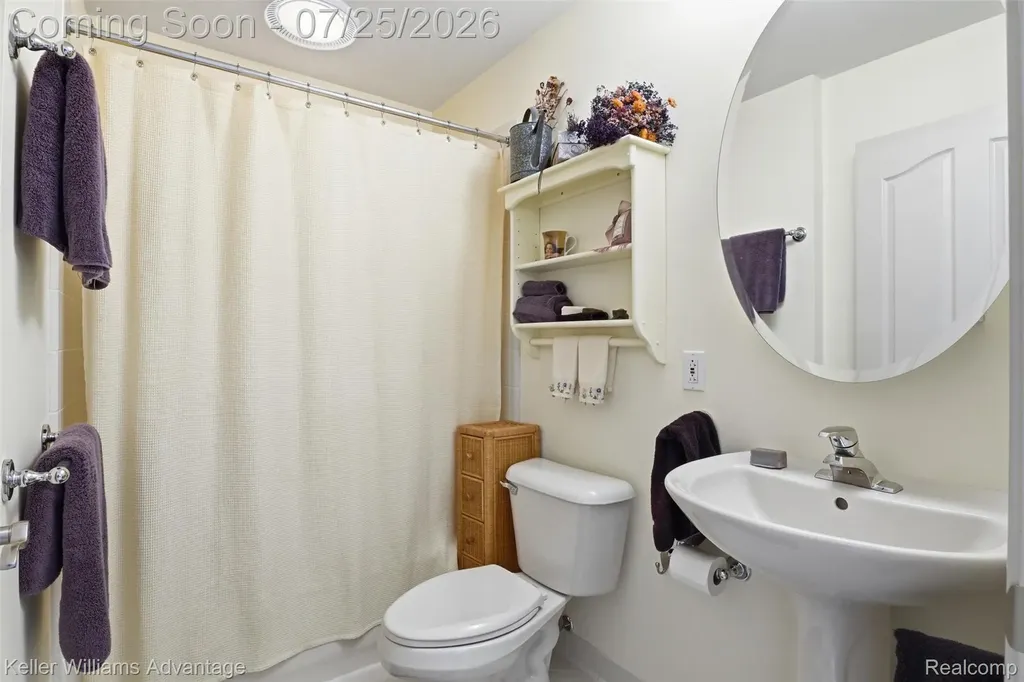 44559 White Pine Circle E Northville Township MI 48168