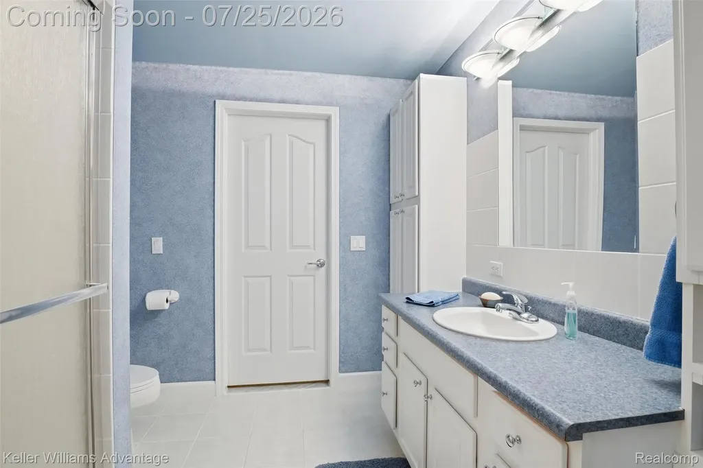 44559 White Pine Circle E Northville Township MI 48168
