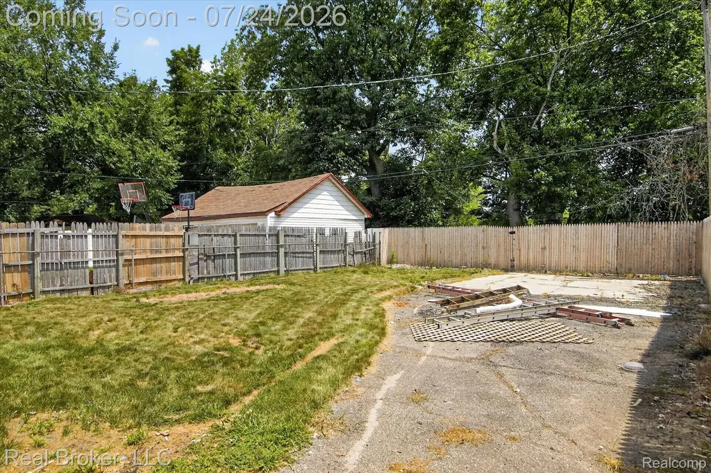 9558 Mark Twain Street Detroit City MI 48227