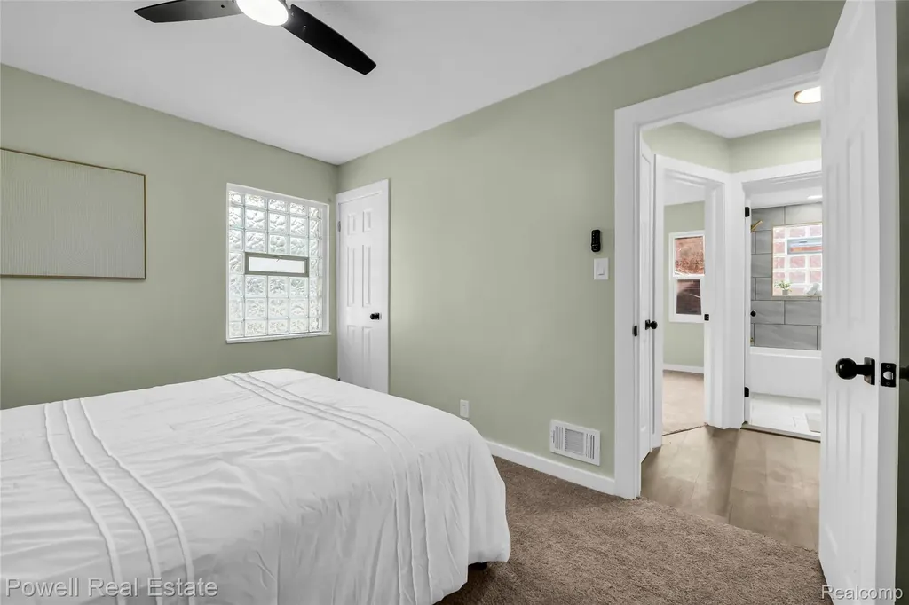 22482 W Mcnichols Road Detroit City MI 48219