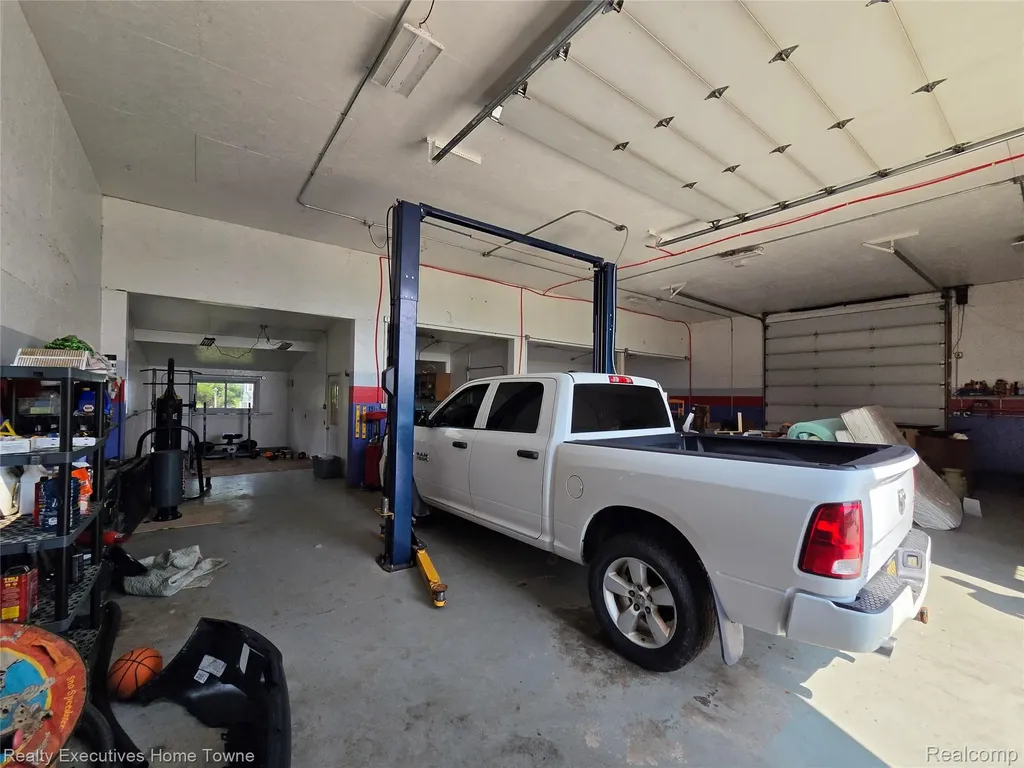 2715 Cash Road Watertown Township MI 48401