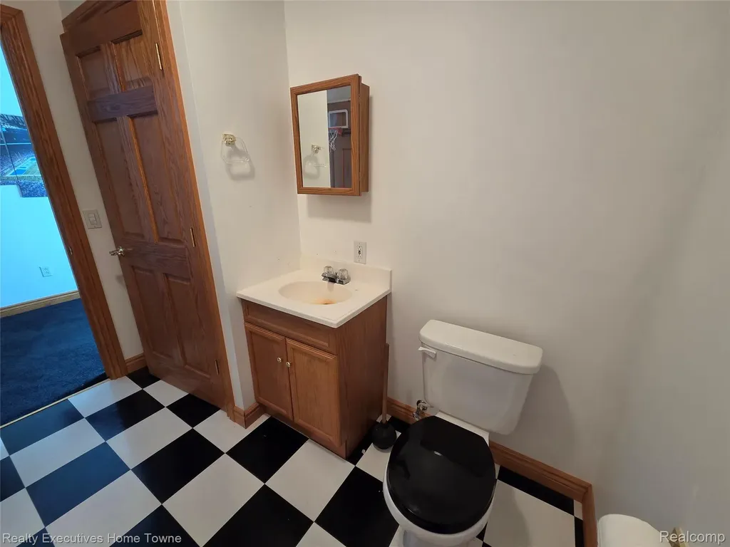 2715 Cash Road Watertown Township MI 48401