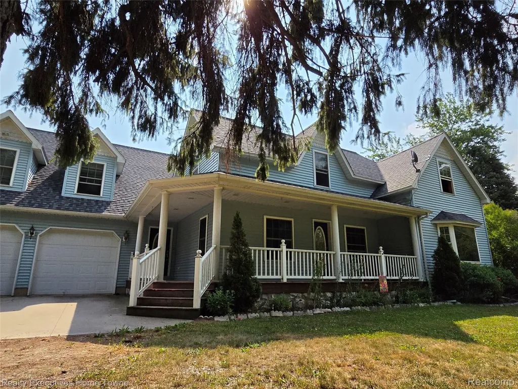 2715 Cash Road Watertown Township MI 48401