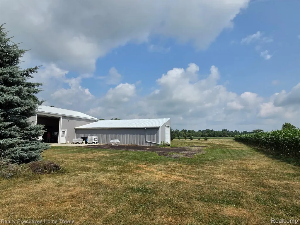 2715 Cash Road Watertown Township MI 48401