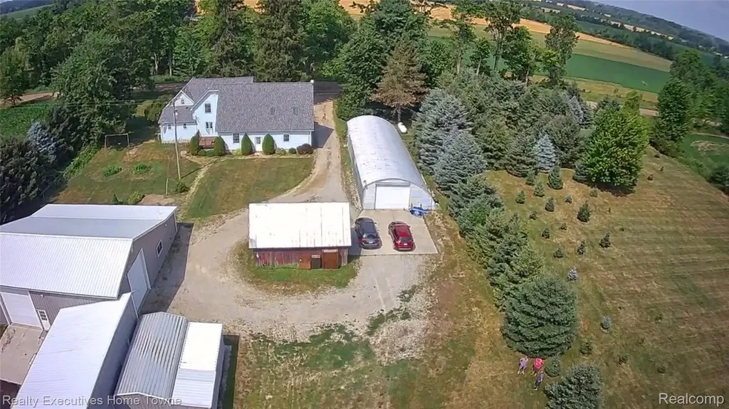 2715 Cash Road Watertown Township MI 48401