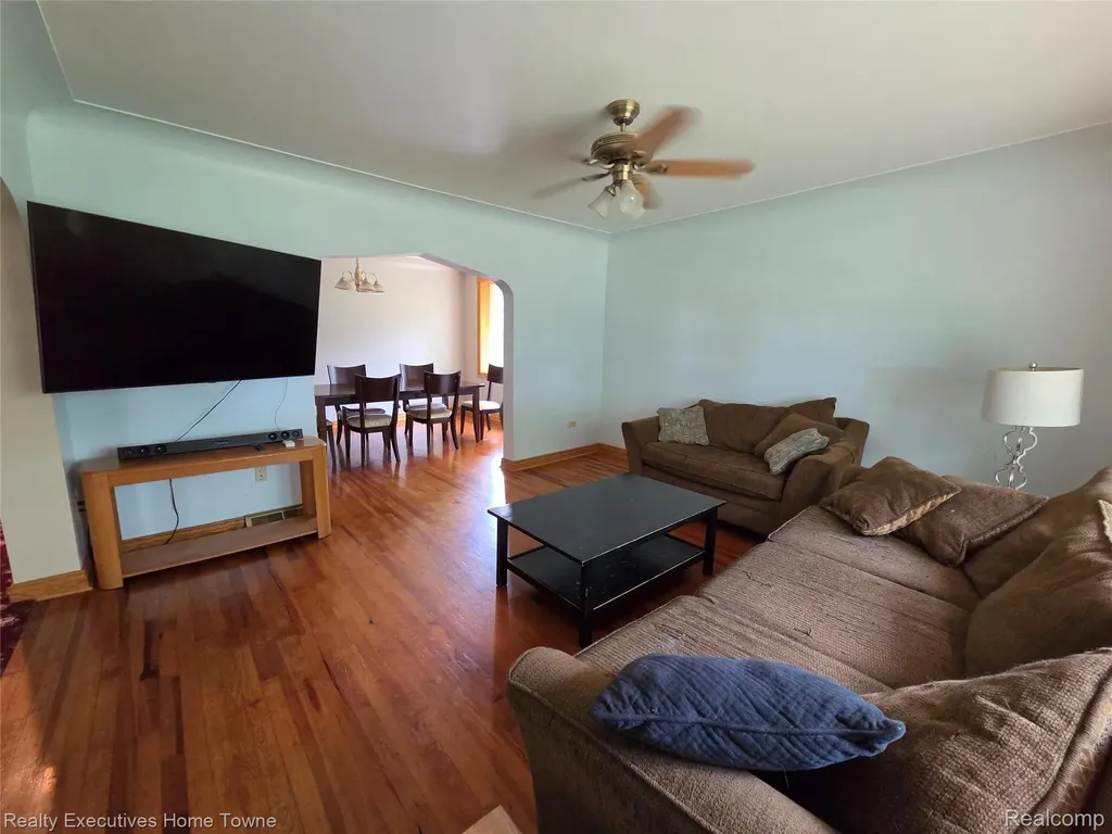2715 Cash Road Watertown Township MI 48401