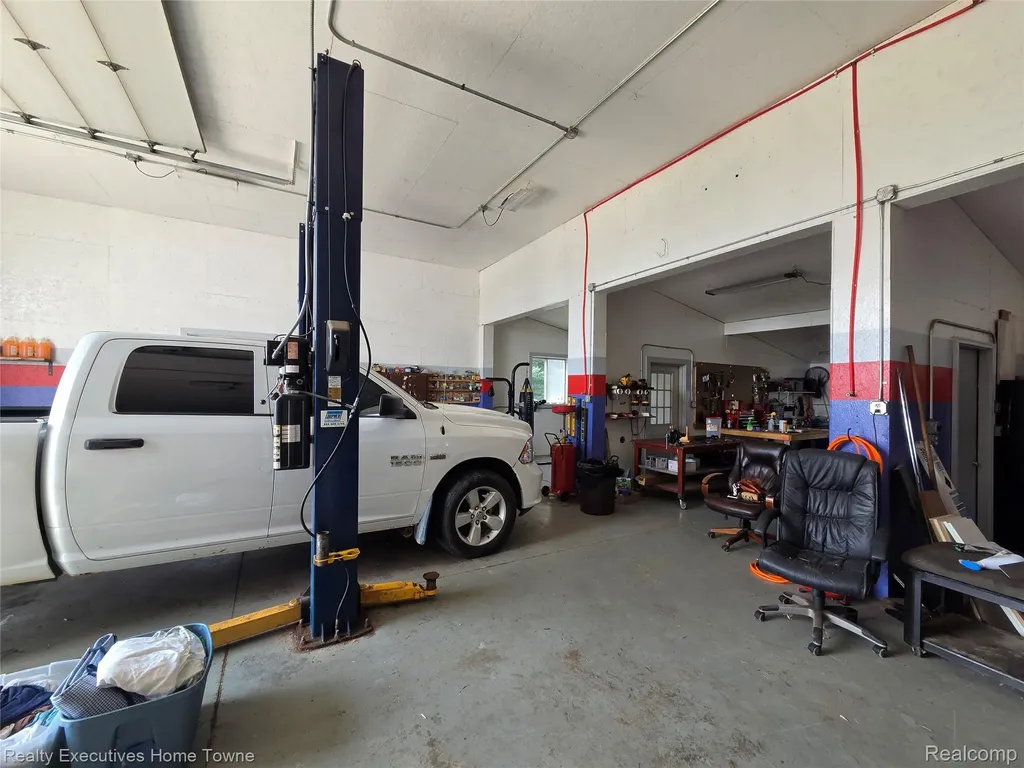 2715 Cash Road Watertown Township MI 48401
