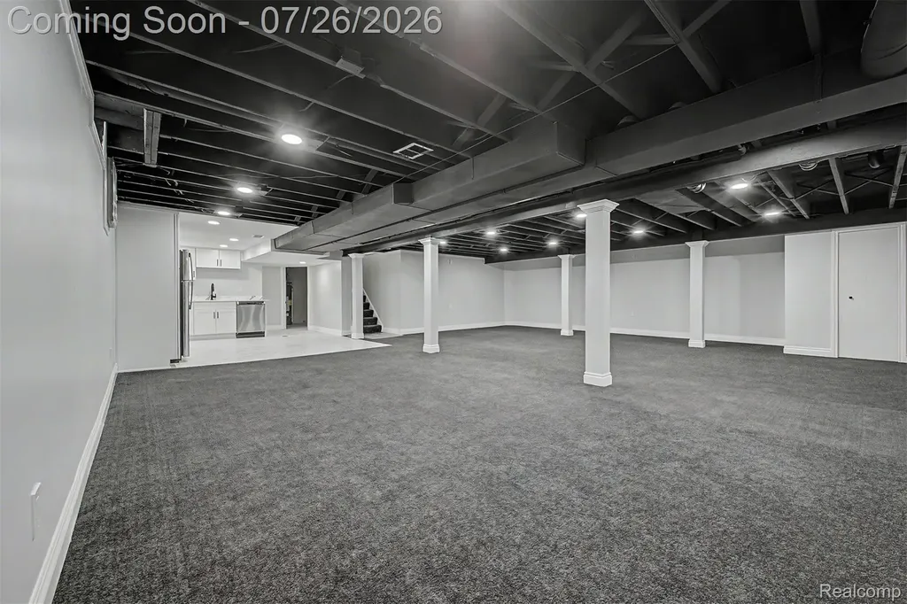 2226 Whitefield Street Dearborn Heights City MI 48127