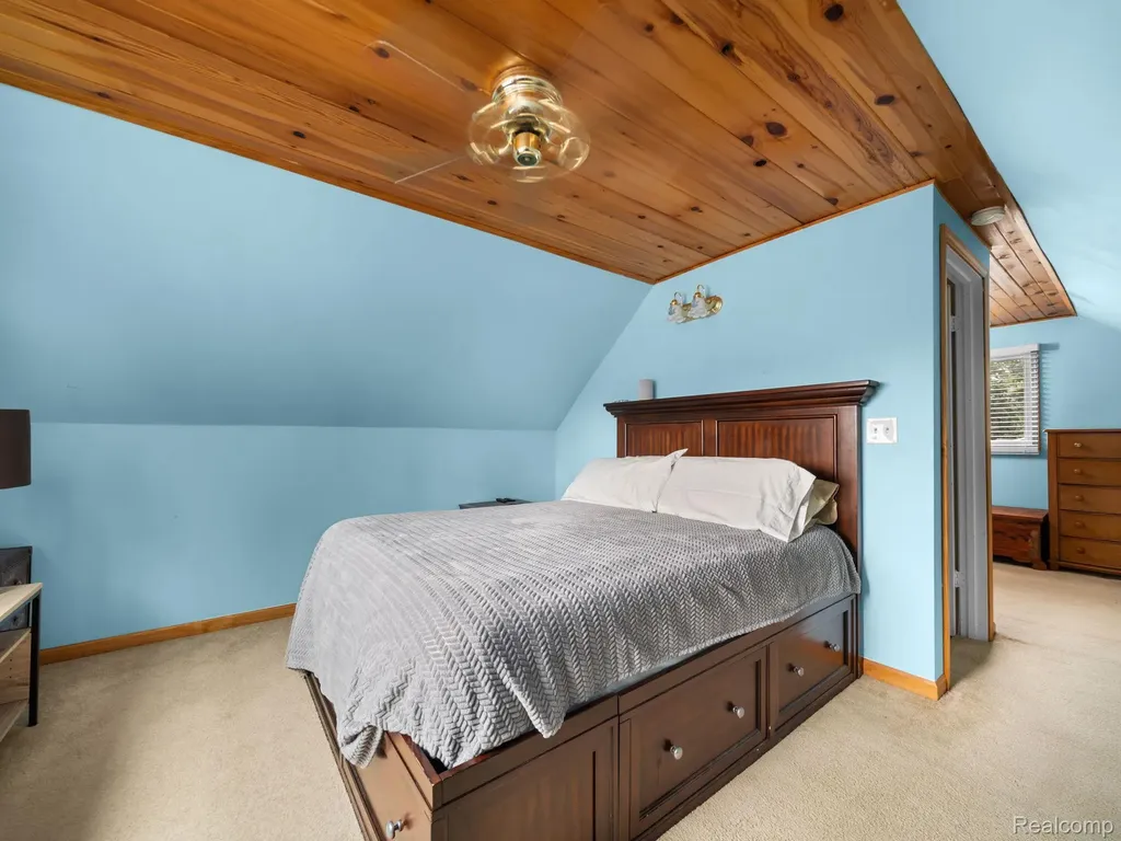6559 Circle Drive Hamilton Township MI 48625
