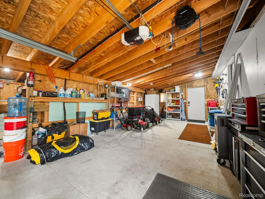 6559 Circle Drive Hamilton Township MI 48625