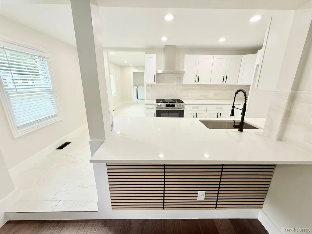5281 Wilby Street Shelby Charter Township MI 48317