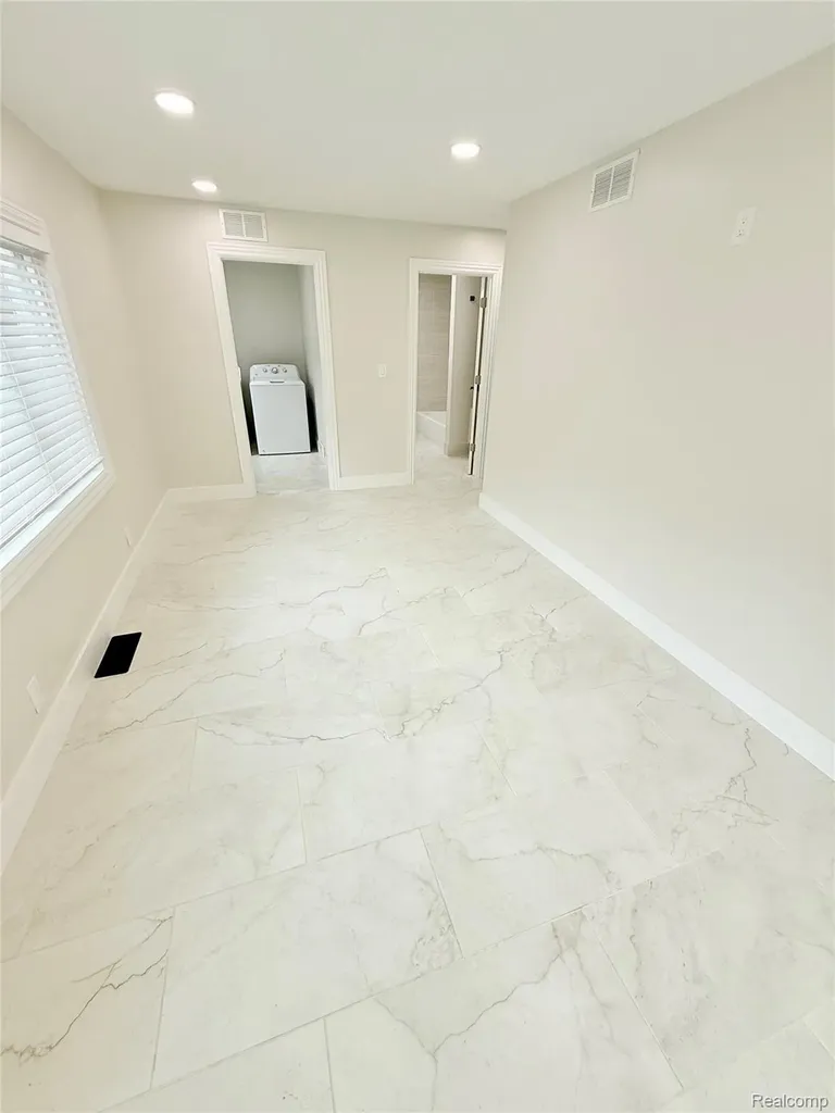 5281 Wilby Street Shelby Charter Township MI 48317