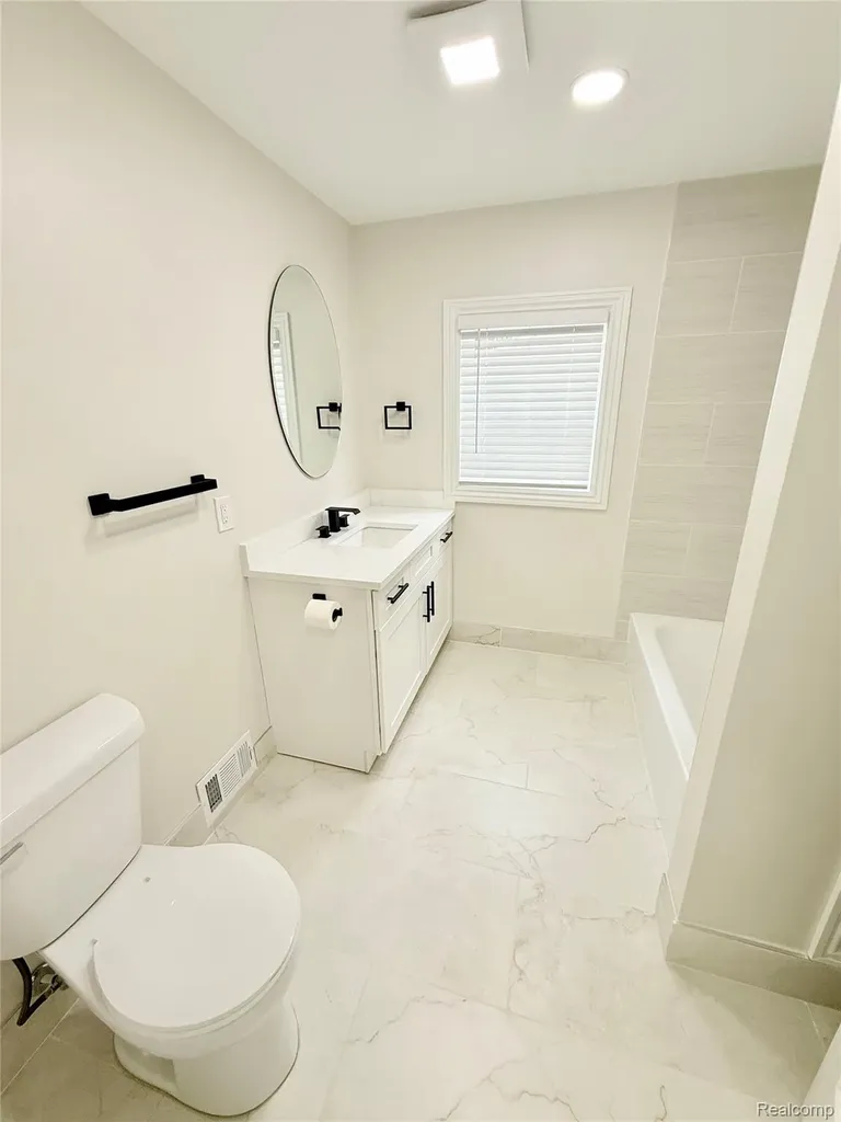 5281 Wilby Street Shelby Charter Township MI 48317