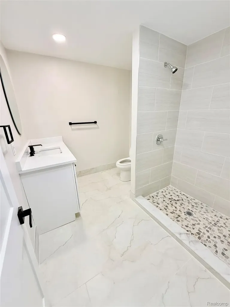 5281 Wilby Street Shelby Charter Township MI 48317