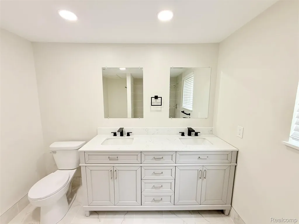 5281 Wilby Street Shelby Charter Township MI 48317