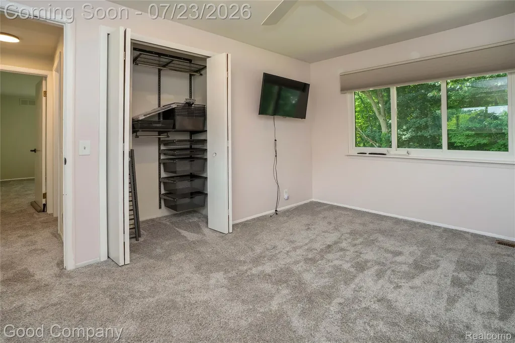 2783 Angelus Circle Waterford Charter Township MI 48329